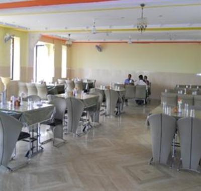 фото отеля Menal Waterfall Resort Pvt. Ltd.