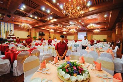 фото отеля Planet Holiday Hotel