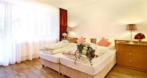 фото отеля Alpen Lodge