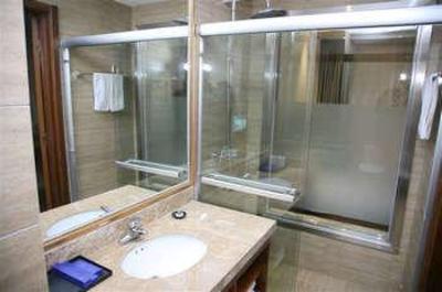 фото отеля Haiyue Hotel Harbin