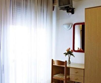 фото отеля Hotel Serenella