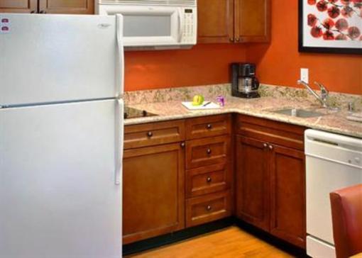 фото отеля Residence Inn Poughkeepsie
