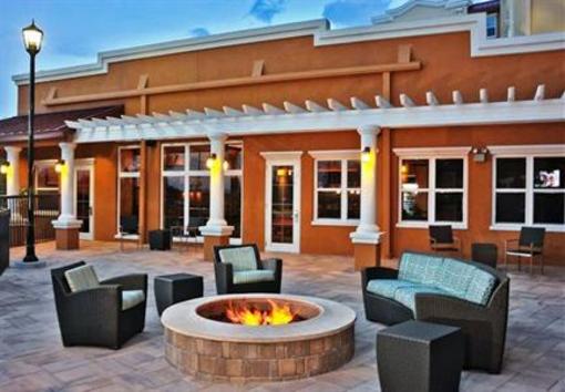 фото отеля Residence Inn Poughkeepsie