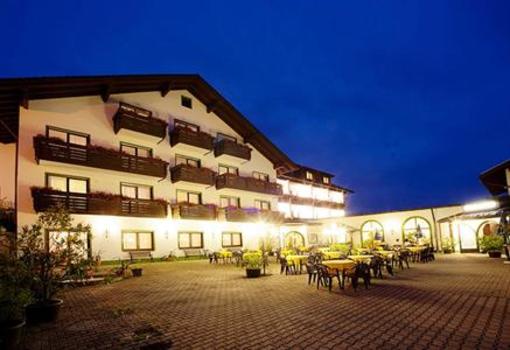 фото отеля Wellness & Vitalhotel Binder Buchlberg