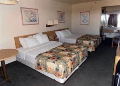 фото отеля Rodeway Inn & Suites Needles