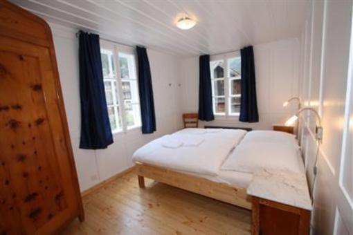 фото отеля Chalet Hotel Krone Goschenen
