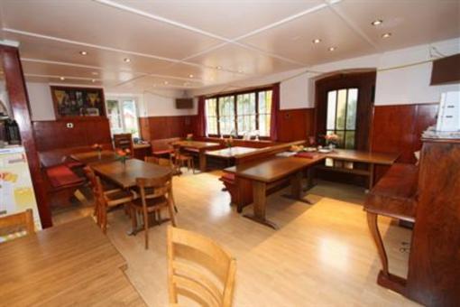 фото отеля Chalet Hotel Krone Goschenen