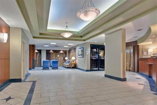 фото отеля Holiday Inn Express Hotel & Suites London Downtown