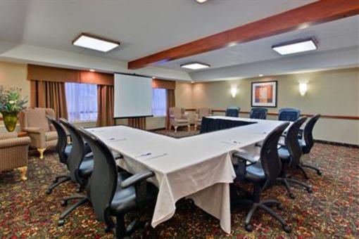 фото отеля Holiday Inn Express Hotel & Suites London Downtown