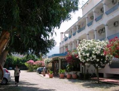 фото отеля Parkhotel Capo Vaticano