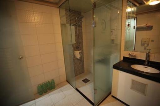 фото отеля Themepark Tourist Hotel Bucheon