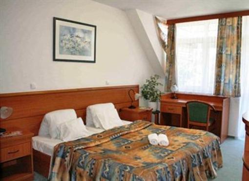 фото отеля Hotel Panorama Balatongyorok