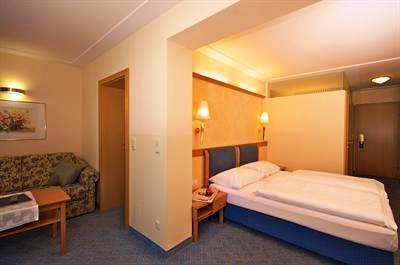 фото отеля Landhotel Locker