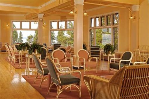 фото отеля Lake Yellowstone Hotel and Cabins