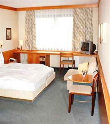 фото отеля Hotel Zum Ritter Walldurn