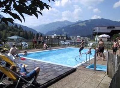 фото отеля Jugendhotel Wurzenrainer