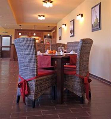 фото отеля Relax Inn Soporna