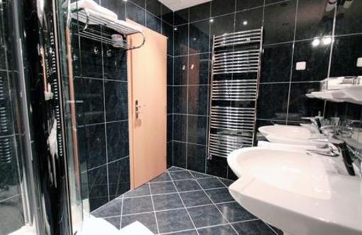 фото отеля Relax Inn Soporna