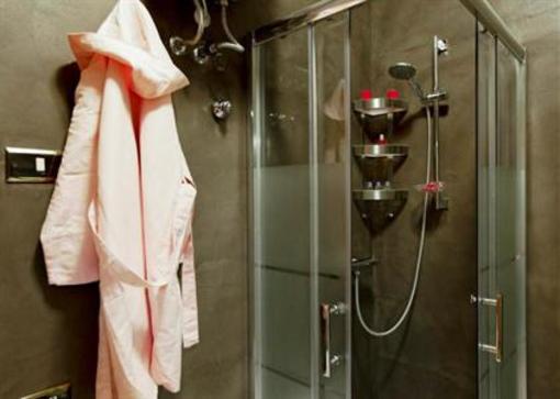 фото отеля Ari's B&B
