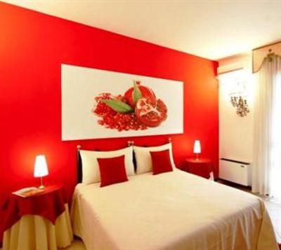 фото отеля Ari's B&B