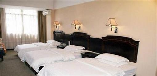 фото отеля Yingrong Hotel Kunming