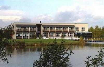 фото отеля Golfhotel & Restaurant Lindenhof