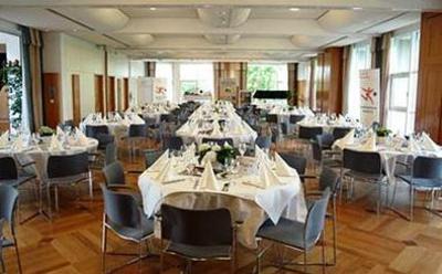 фото отеля Golfhotel & Restaurant Lindenhof
