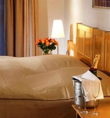 фото отеля Golfhotel & Restaurant Lindenhof