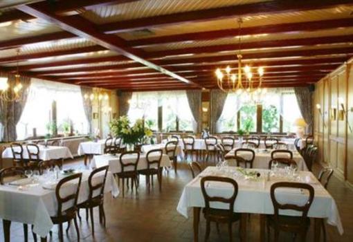 фото отеля Hotel-Restaurant A l'Aigle