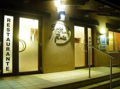 фото отеля Hotel Euro Ruta La Puebla de Valverde