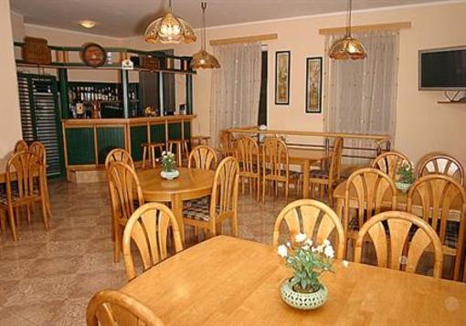 фото отеля Relax House