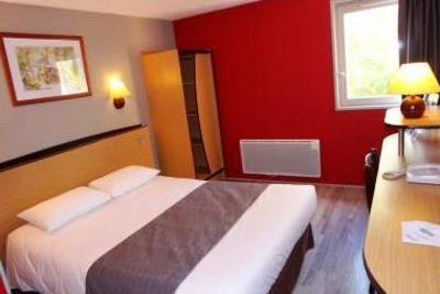 фото отеля Brit Hotel du Lac - Bourges Sud