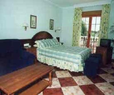 фото отеля Apartamentos Turisticos Cabo Roche
