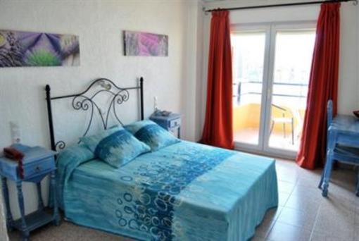 фото отеля Hostal Comercio Denia