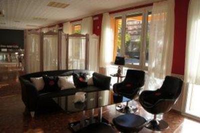 фото отеля Hostal Comercio Denia