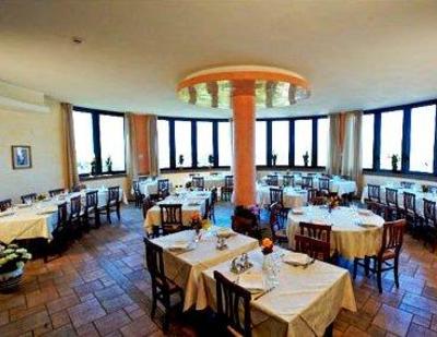 фото отеля Albergo Ristorante Trattoria Del Castello
