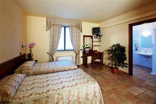 фото отеля Albergo Ristorante Trattoria Del Castello