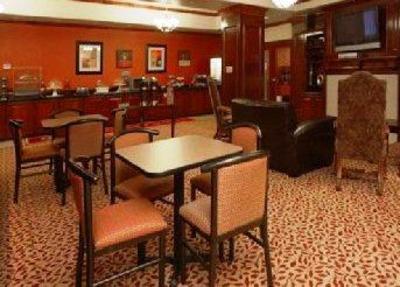 фото отеля Centerstone Suites