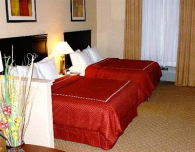 фото отеля Centerstone Suites