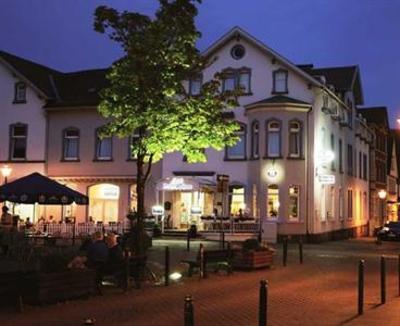 фото отеля Hotel Deutsches Haus Blomberg