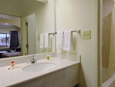 фото отеля Super 8 Motel Fairfield (Texas)
