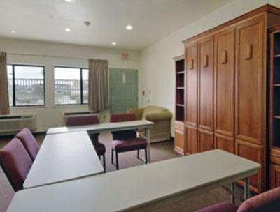 фото отеля Super 8 Motel Fairfield (Texas)
