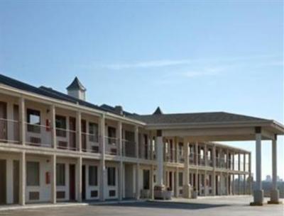 фото отеля Knights Inn Oklahoma City Remington Park