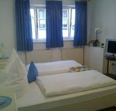 фото отеля Hotel Schwanen Mosbach