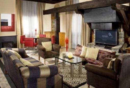 фото отеля Melia Blanheu Apartamentos