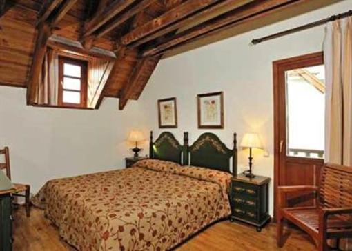 фото отеля Melia Blanheu Apartamentos