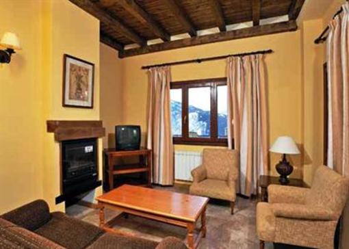 фото отеля Melia Blanheu Apartamentos