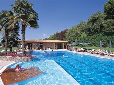фото отеля Hotel Diana San Zeno di Montagna