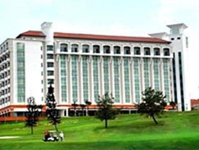 фото отеля Nilai Springs Golf & Country Club