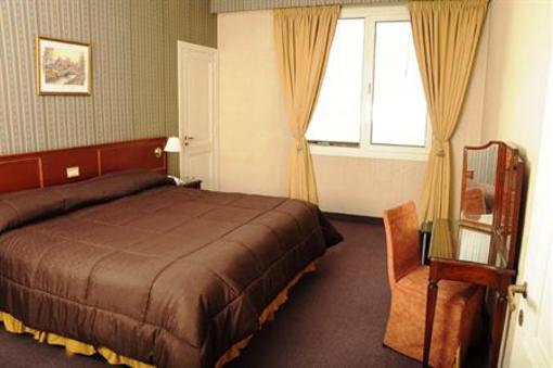 фото отеля Regis Orho Hotel